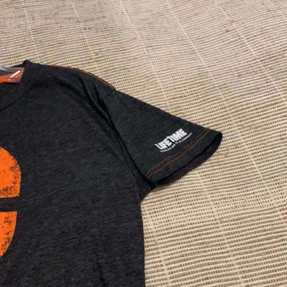 Black and Orange Graphic Tee - Picture 8 of 8